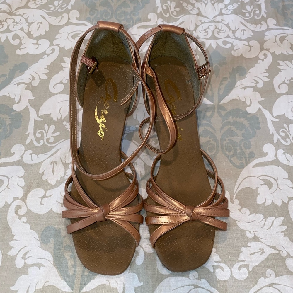Capezio Ballroom Dance Heel Shoes Size 6.5